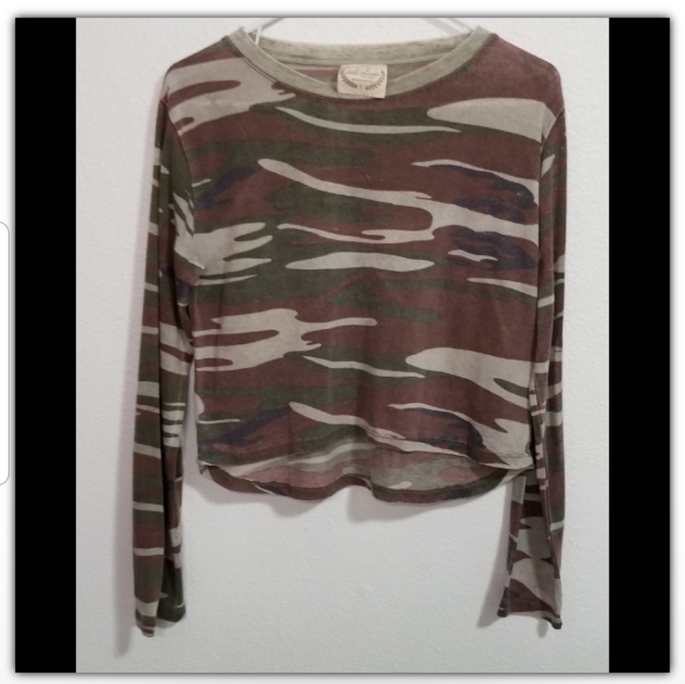 NWT US Vintage size large cropped top